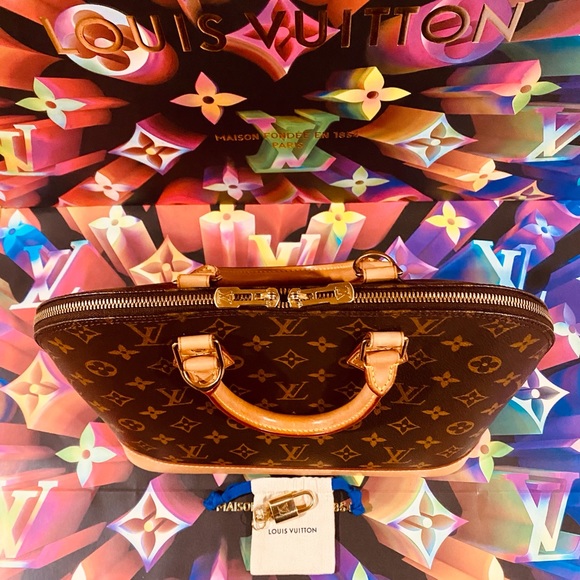 🛑SOLD🛑👜👜👜Authentic Alma PM in Monogram - Picture 3 of 16